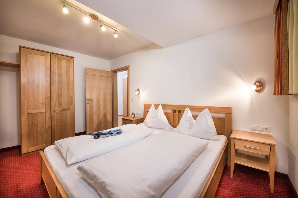 Appartements Salzburgerhof Флахау Стая снимка
